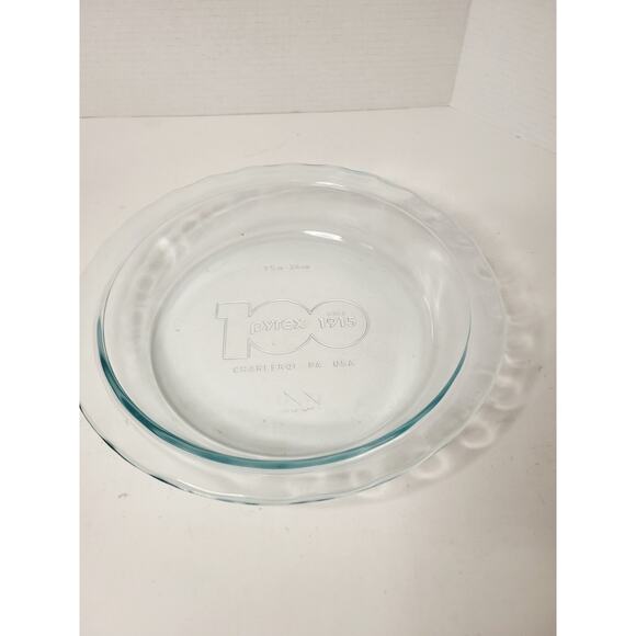 PYREX 100th Anniversary Limited Edition Embossed‎ Pie Plate – 9.5" x 1.6" - Picture 1 of 4